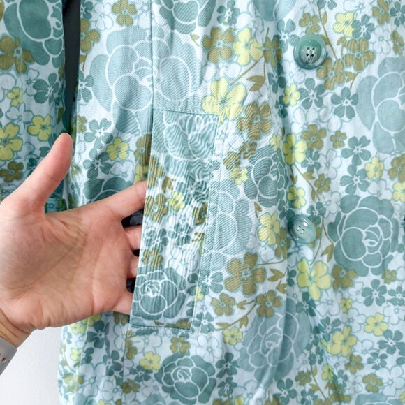 Lane Bryant Lightweight Vintage Floral Button-Up Trench Coat – Size 22/24 - Picture 5 of 10